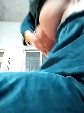 rani8008 online show from 16, 1, 2026