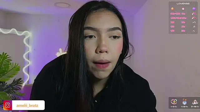 Snapshot of Ameliiaa_tay chatting on 18, 10, 2025 Ameliiaa tay online show from 18, 10, 2025