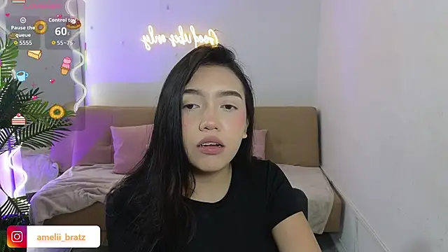 Snapshot of Ameliiaa_tay chatting on 22, 10, 2025 Ameliiaa tay online show from 22, 10, 2025