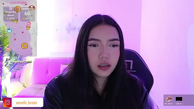 Snapshot of Ameliiaa_tay chatting on 18, 11, 2025 Ameliiaa tay online show from 18, 11, 2025