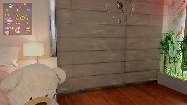 MeganAdamms online show from 15, 12, 2025