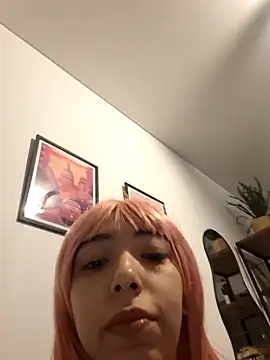 Snapshot of missapril0101 chatting on 17, 12, 2025 missapril0101 online show from 17, 12, 2025