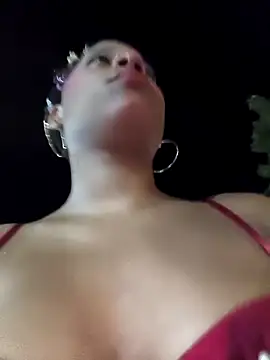 Snapshot of Mia-sensual chatting on 26, 9, 2025 Mia-sensual online show from 26, 9, 2025