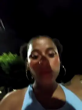 Snapshot of Mia-sensual chatting on 23, 10, 2025 Mia-sensual online show from 23, 10, 2025