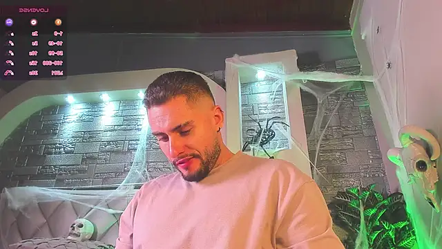 Snapshot of dominic_de_luca chatting on 19, 10, 2025 dominic de luca online show from 19, 10, 2025