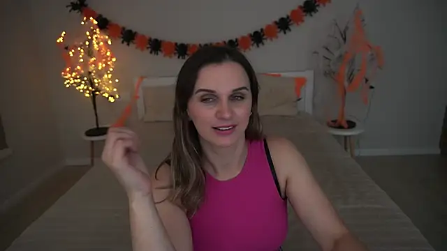 Snapshot of SofiSoft chatting on 29, 10, 2025 SofiSoft online show from 29, 10, 2025