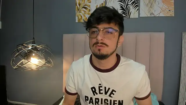 AaronFuentes7 online show from 22, 9, 2025
