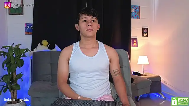 Snapshot of elias_steel1 chatting on 21, 3, 2026 elias steel1 online show from 21, 3, 2026