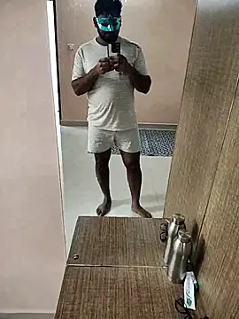 Snapshot of Mr_Batting_Man chatting on 9, 11, 2025 Mr Batting Man online show from 9, 11, 2025