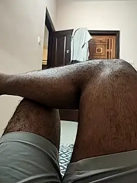 Snapshot of Mr_Batting_Man chatting on 19, 11, 2025 Mr Batting Man online show from 19, 11, 2025