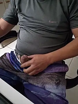 Snapshot of Carloskasado chatting on 6, 1, 2026 Carloskasado online show from 6, 1, 2026