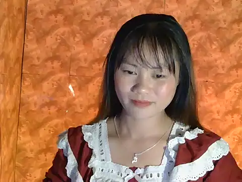 Snapshot of Sisi_dy01 chatting on 10, 10, 2025 Sisi dy01 online show from 10, 10, 2025