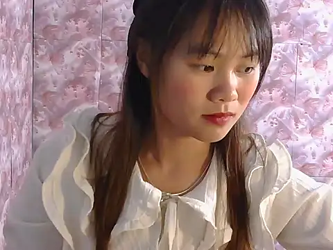 Snapshot of Sisi_dy01 chatting on 4, 11, 2025 Sisi dy01 online show from 4, 11, 2025