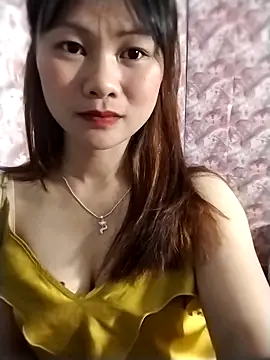 Snapshot of Sisi_dy01 chatting on 9, 11, 2025 Sisi dy01 online show from 9, 11, 2025