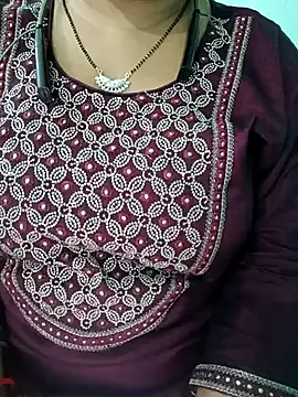 Snapshot of Anjali-bhabhi chatting on 11, 10, 2025 Anjali-bhabhi online show from 11, 10, 2025