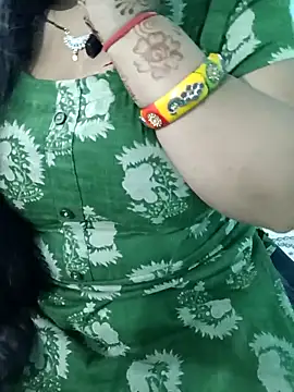 Snapshot of Anjali-bhabhi chatting on 12, 10, 2025 Anjali-bhabhi online show from 12, 10, 2025