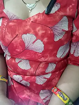 Snapshot of Anjali-bhabhi chatting on 18, 10, 2025 Anjali-bhabhi online show from 18, 10, 2025