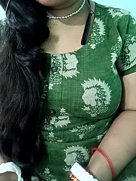 Snapshot of Anjali-bhabhi chatting on 7, 11, 2025 Anjali-bhabhi online show from 7, 11, 2025