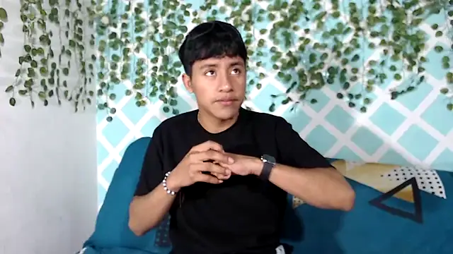 Snapshot of sebas_boys577 chatting on 27, 9, 2025 sebas boys577 online show from 27, 9, 2025