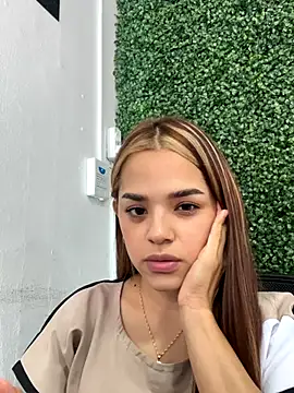 Sex Samanta online show from 8, 10, 2025