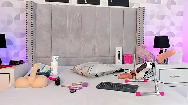 Snapshot of cristhi_esterling chatting on 27, 11, 2025 cristhi esterling online show from 27, 11, 2025