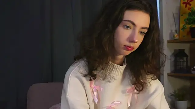 DeneenTurja online show from 9, 10, 2025