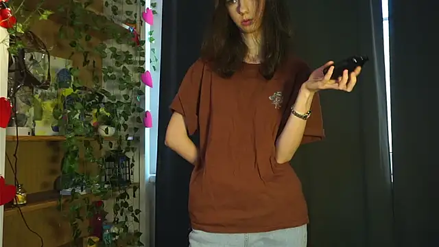 DeneenTurja online show from 15, 11, 2025