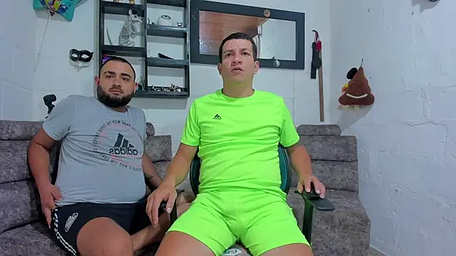 Snapshot of DuoPerverxs chatting on 6, 11, 2025 DuoPerverxs online show from 6, 11, 2025