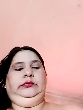 Snapshot of Ayma1983 chatting on 6, 11, 2025 Ayma1983 online show from 6, 11, 2025