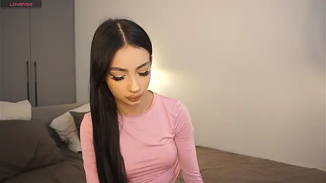 ChanelKnows online show from 14, 9, 2025