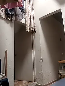 Snapshot of linda_luna29 chatting on 28, 9, 2025 linda luna29 online show from 28, 9, 2025