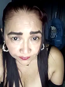 Snapshot of linda_luna29 chatting on 22, 11, 2025 linda luna29 online show from 22, 11, 2025