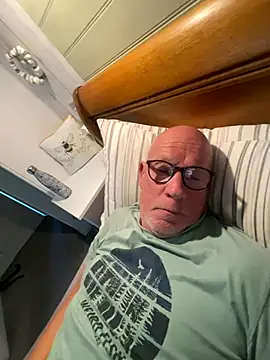 philefc online show from 21, 10, 2025