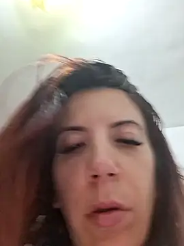 Anayssa  online show from 15, 3, 2026