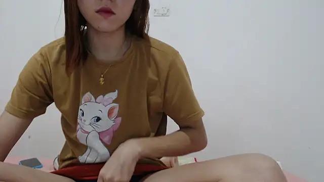 Dolly Peach  online show from 6, 1, 2026