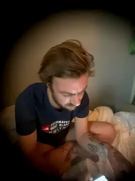 Snapshot of 3615-ULLA chatting on 5, 11, 2025 3615-ULLA online show from 5, 11, 2025