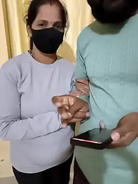 Snapshot of Gk_99999 chatting on 5, 12, 2025 Gk 99999 online show from 5, 12, 2025