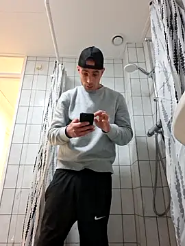 kompiee online show from 23, 11, 2025