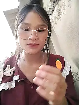 saronla 03 online show from 11, 10, 2025