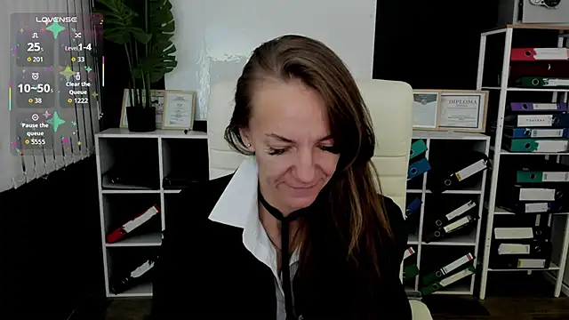 Snapshot of Jesica_mooon chatting on 13, 10, 2025 Jesica mooon online show from 13, 10, 2025