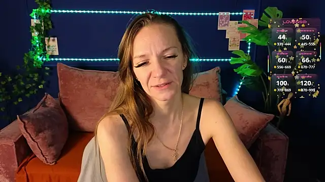 Jesica mooon online show from 15, 1, 2026