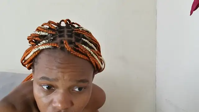 SexyBitchx01 online show from 10, 10, 2025