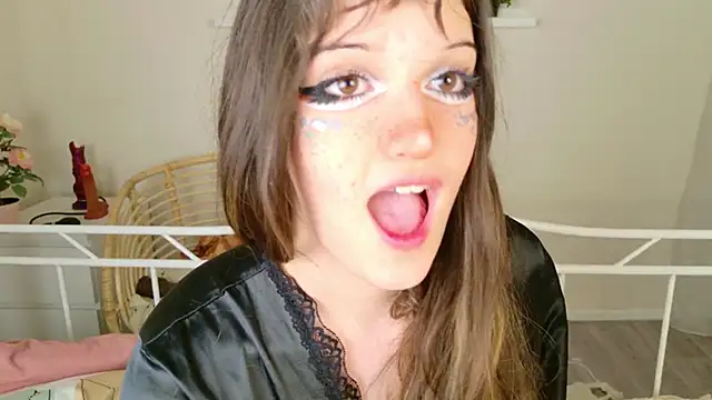 kamila blush online show from 4, 12, 2025