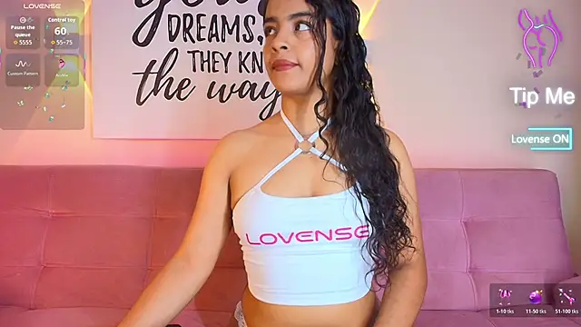 SunnyGilmoree online show from 19, 11, 2025