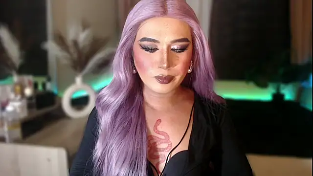 Snapshot of mslilly_croft chatting on 6, 2, 2026 mslilly croft online show from 6, 2, 2026