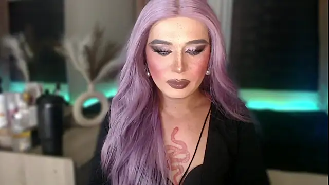 Snapshot of mslilly_croft chatting on 7, 2, 2026 mslilly croft online show from 7, 2, 2026