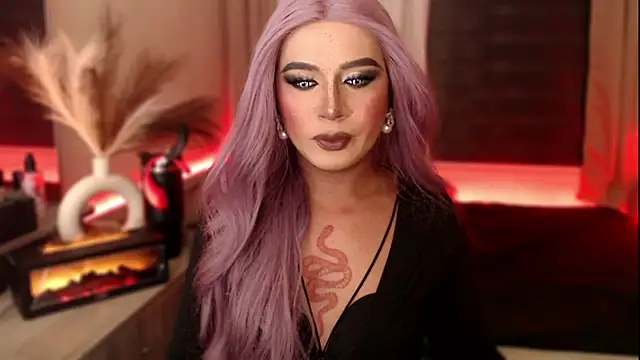 Snapshot of mslilly_croft chatting on 9, 2, 2026 mslilly croft online show from 9, 2, 2026