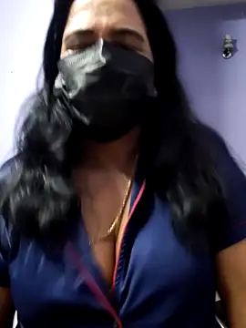 mallu-lover online show from 29, 10, 2025