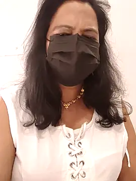 mallu-lover online show from 4, 3, 2026