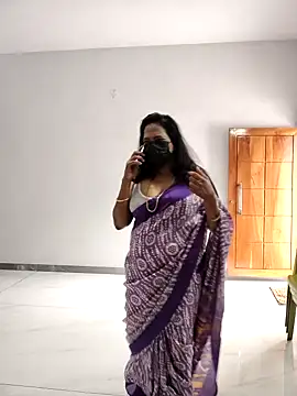 mallu-lover online show from 11, 3, 2026